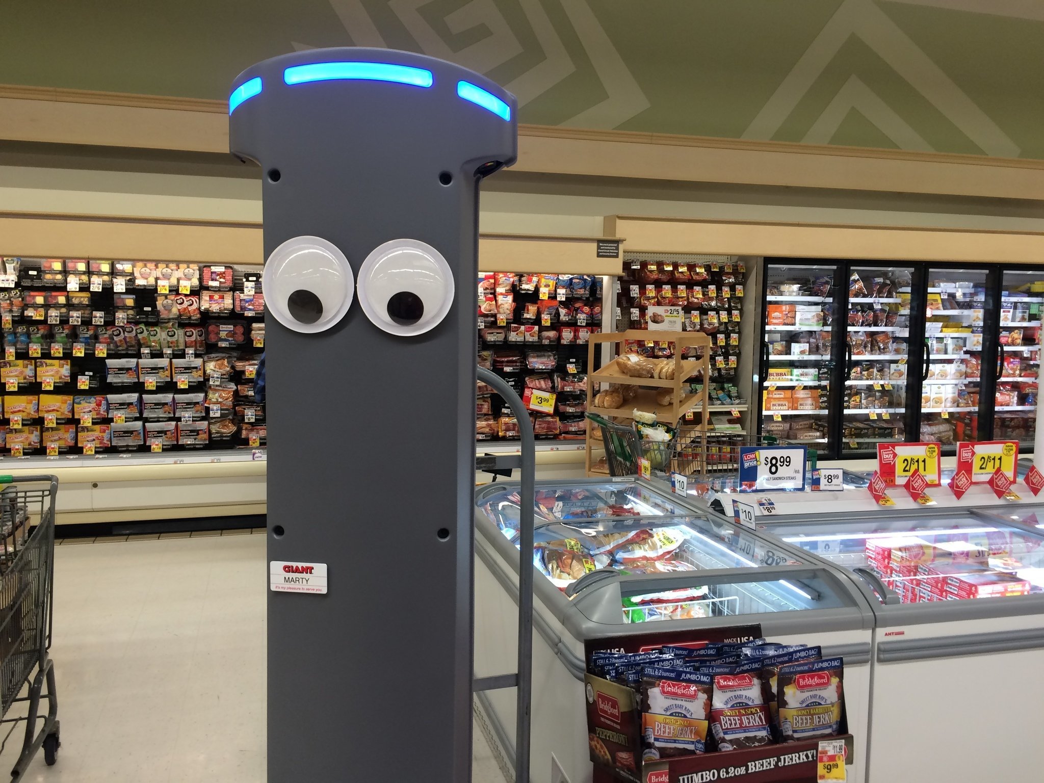 Marty, the grocery automation solution employed by GIANT Foods since 2019.